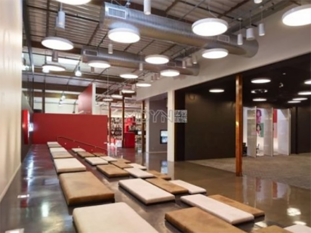 餐廳辦公家具搭配，讓人生充滿驚喜